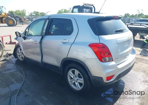 2020 Chevrolet Trax Fwd Ls z USA, uszkodzony, nr VIN 3GNCJKSB2LL211624